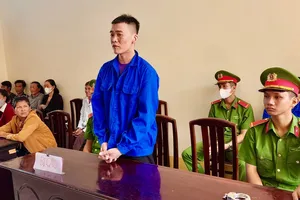 Lãnh 17 năm tù vì sát hại bạn cùng đi biển 