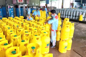 Thị trường gas tại Việt Nam rất sôi động, cạnh tranh khốc liệt. Ảnh: TÚ UYÊN