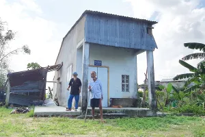 “Tôi lo căn nhà sập lúc nào không hay!”