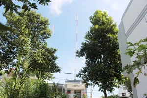 Trạm thu phát sóng xây trong khu dân cư chưa có phép