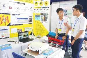 Học sinh nghiên cứu về hành vi “đổ lỗi cho nạn nhân” 