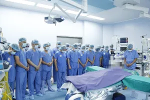 “Chúng tôi từ chối bất cứ ai muốn gặp người nhận tạng”