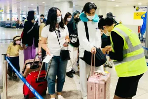 Từ vụ Đầm Sen, du lịch siết chặt chống dịch