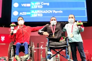 Lê Văn Công và tình bạn với đối thủ hơn kém nhau 100 g