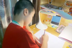 Giáo viên vất vả... đi tìm học sinh