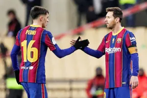 Pedri, cầu thủ trẻ từng được Messi nâng đỡ, nay đã trưởng thành ở Barcelona lẫn đội tuyển Tây Ban Nha. Ảnh: GETTY IMAGES 