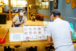 TP.HCM công bố cấp độ dịch, chuẩn bị mở lại các dịch vụ