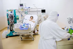 Số ca F0, tử vong tăng lại, TP.HCM củng cố hệ thống “đánh chặn”