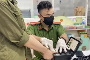 Chậm trả thẻ CCCD: 1 đề xuất gửi Bộ Công an