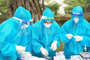 TP.HCM tạm ngưng 4 bệnh viện dã chiến