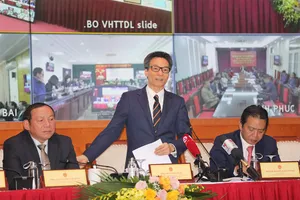 Phó Thủ tướng Vũ Đức Đam phát biểu tại hội nghị. Ảnh: VT