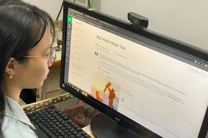 Bảo hiểm nhân thọ đang được nhiều người quan tâm, tìm hiểu trong thời gian qua. Ảnh: HOÀNG GIANG