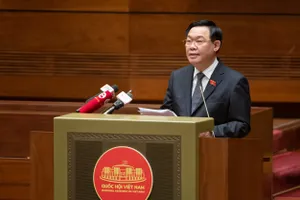 Chủ tịch Quốc hội Vương Đình Huệ phát biểu gợi mở các nội dung thảo luận tại diễn đàn. Ảnh: quochoi.vn