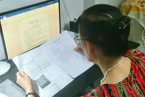 Mất số tiền 1,3 tỉ đồng khiến cuộc sống của chị TTXM gặp nhiều khó khăn. Ảnh: NVCC