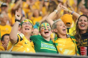 Cổ động viên Úc sẽ là nguồn cổ vũ lớn về tinh thần cho đội chủ nhà trước Pháp. Ảnh: FIFA