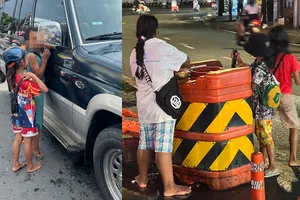 Nhóm hai bé gái và ba bé gái xin tiền tại ngã tư Nguyễn Hữu Thọ - D15, D4 (thuộc phường Tân Hưng, quận 7) lần lượt vào các ngày 4-8 và 15-9.