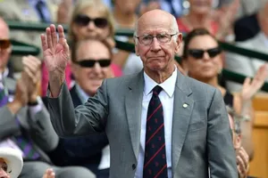 Sir Bobby Charlton, công thần của CLB Man. Utd và bóng đá Anh. Ảnh: GETTY IMAGES 