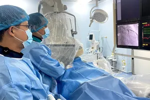 BV huyện Bình Chánh đang điều trị cho bệnh nhân. Ảnh: TRẦN NGỌC