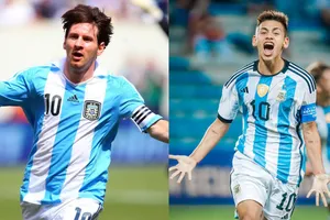 Claudio Echeverri (phải) được ví là một Messi ở tương lai với phong cách và lối chơi y hệt Messi bây giờ. Ảnh: GETTY IMAGES