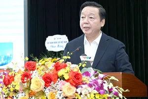 Phó Thủ tướng Trần Hồng Hà: “Chúng ta đừng có vội mừng khi FDI đầu tư vào Việt Nam với công nghệ cao nhưng chúng ta vẫn chỉ làm gia công thôi”. Ảnh: AN HIỀN