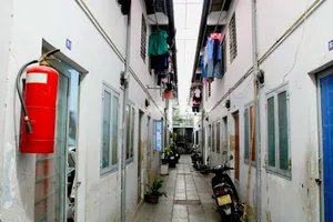 Nếu chủ nhà không đồng ý cho người thuê nhà giữ lại đăng ký thường trú tại nhà mình thì người thuê nhà thuộc trường hợp bị xóa thường trú. Ảnh: TRẦN MINH