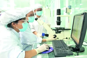 Hoạt động nghiên cứu khoa học tại ĐH Quốc gia TP.HCM. Ảnh: ĐHQG TP.HCM