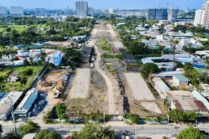 Đoạn 3 đường vành đai 2, một trong những dự án BT đang được gỡ vướng để chuẩn bị tái khởi động. Ảnh: ÁNH XUÂN