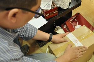 Mức phạt 'khủng' trong vụ mỹ phẩm 'biến da châu Á thành châu Âu' 