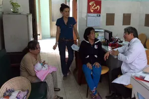 Tết ấm áp của sản phụ nghèo không tiền đóng viện phí