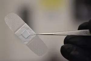 Băng dán thông minh phát hiện vết thương người bị tiểu đường