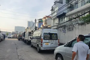 Các trung tâm đăng kiểm sẽ phát phiếu, hẹn giờ chủ phương tiện để tránh ùn tắc