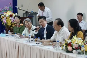 Kiều bào gặp khó khi làm CCCD, đăng ký thường trú