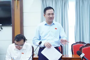 Cử tri 96 tuổi tại TP.HCM xúc động khi nhận thư trả lời của Chủ tịch Quốc hội