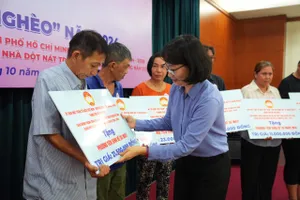 TP.HCM phấn đấu xóa 100% nhà tạm, nhà dột nát cho các hộ nghèo, cận nghèo...