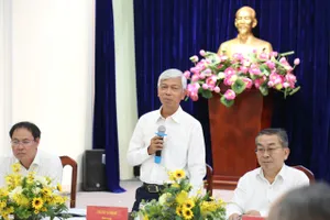 'Làm theo cách cũ chúng ta sẽ đi sau, khởi nguồn của sự trì trệ'