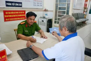 Công an TP.HCM trả lời các băn khoăn của cử tri khi bỏ công an cấp huyện