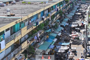 TP.HCM muốn hỗ trợ tiền cho chủ đầu tư nhận cải tạo lại chung cư cũ