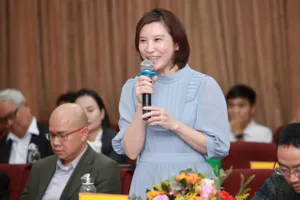 Kiều bào mong gỡ vướng quy định để được nhập quốc tịch Việt Nam