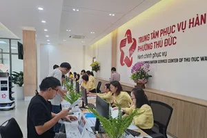 Ban Thường vụ Thành ủy TP.HCM phân cấp, ủy quyền việc tuyển dụng, sử dụng cán bộ, công chức