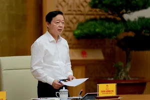 Phó Thủ tướng: Hà Nội và TP.HCM sớm dự thảo thí điểm 'TP xanh, TP an toàn về giao thông'