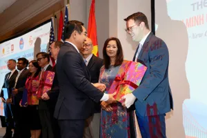 Ký kết năm thoả thuận hợp tác chiến lược tại Diễn đàn mùa thu TP.HCM – Hoa Kỳ 2025