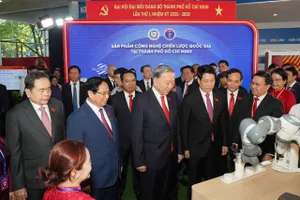 Góp ý văn kiện Đại hội Đảng XIV: Quản trị đổi mới bằng mô hình ‘sandbox lồng nhau’