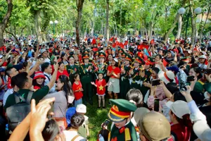 'Khi người dân hài lòng, chúng ta sẽ có một đất nước hạnh phúc'