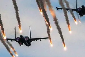 Máy bay của các lực lượng Moscow không kích vào các điểm dân cư tại chiến trường Donetsk ngày 14-12. ẢNH: UKRINFORM