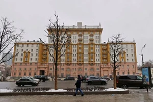 Đại sứ quán Mỹ tại thủ đô Moscow (Nga). Ảnh: REUTERS