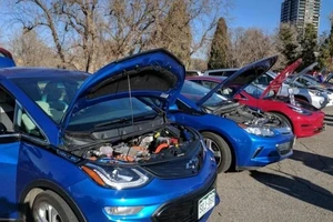 Công tác đăng kiểm xe của các nước trên thế giới là khác nhau, tùy thuộc vào yêu cầu trong các chỉ số an toàn của từng nước. Ảnh: THE BUSINESS JOURNALS