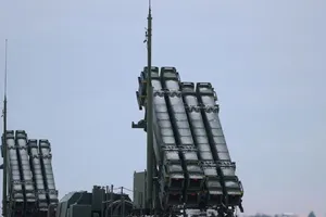 Hệ thống phòng không Patriot trong một cuộc tập trận của quân Ba Lan tại thủ đô Warsaw (Ba Lan). Ảnh: REUTERS