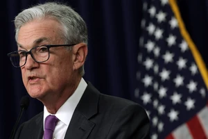 FED lại điều chỉnh, đưa lãi suất Mỹ lên cao nhất trong 22 năm
