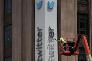 Trắc trở quanh chuyện thay biển hiệu Twitter từ chim xanh sang X