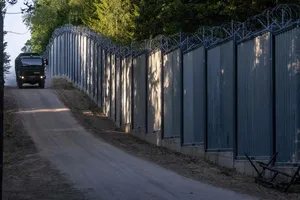 Ba Lan lên kế hoạch triển khai 10.000 quân dọc biên giới với Belarus